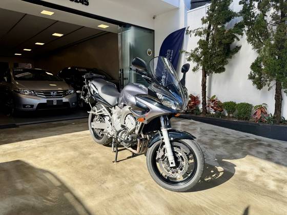 YAMAHA FAZER 600S 
